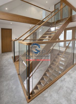 Làm cầu thang kính giá rẻ uy tín Chuyên nghiệp tại Thủ Đức Lh: 0772.992.996