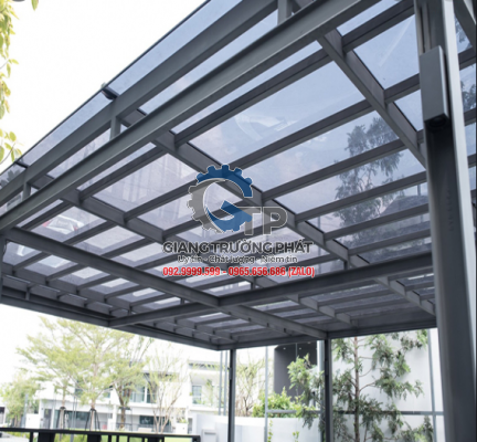 Làm mái poly nhựa thông minh tại Cẩm Mỹ