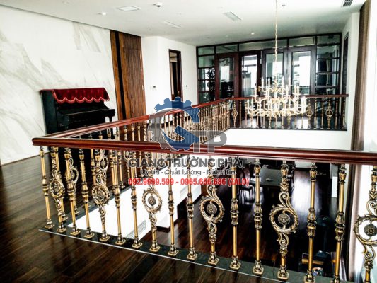 Làm lan can cầu thang con tiện nhôm đúc nhập khẩu giá rẻ tại Đồng Nai