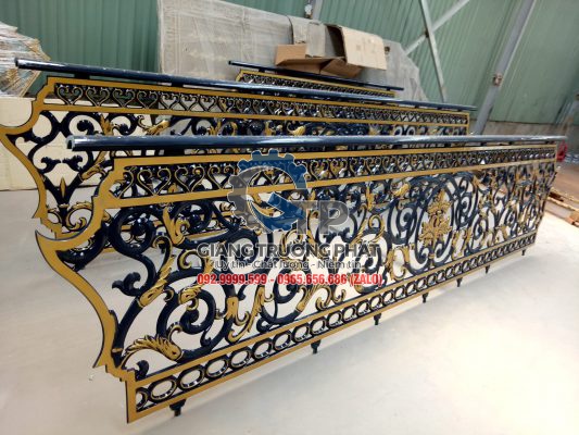 Lan can nhôm đúc tại Quận 4