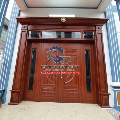 Cửa thép vân gỗ tại Long Điền