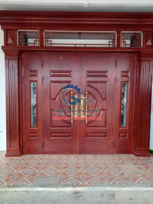 Cửa thép vân gỗ tại Phú Giáo