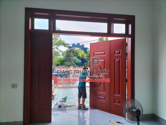 Cửa thép vân gỗ tại Thủ Dầu Một