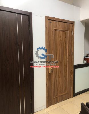 Cửa thép vân gỗ tại Xuân Lộc